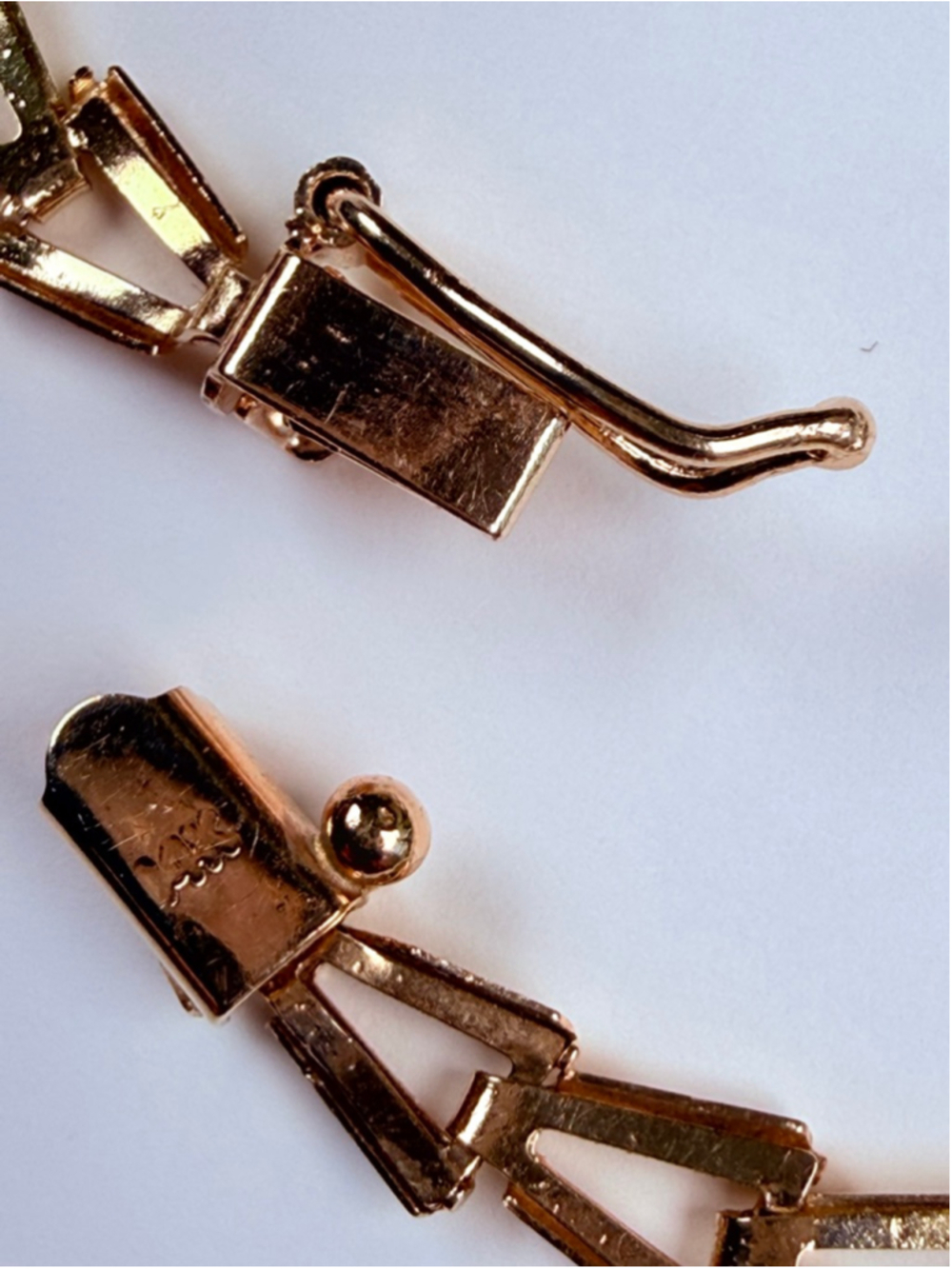 14K Solid Yellow Gold Emerald & Diamond VTG Chevron Arrow Link Tennis Bracelet - Picture 10 of 12